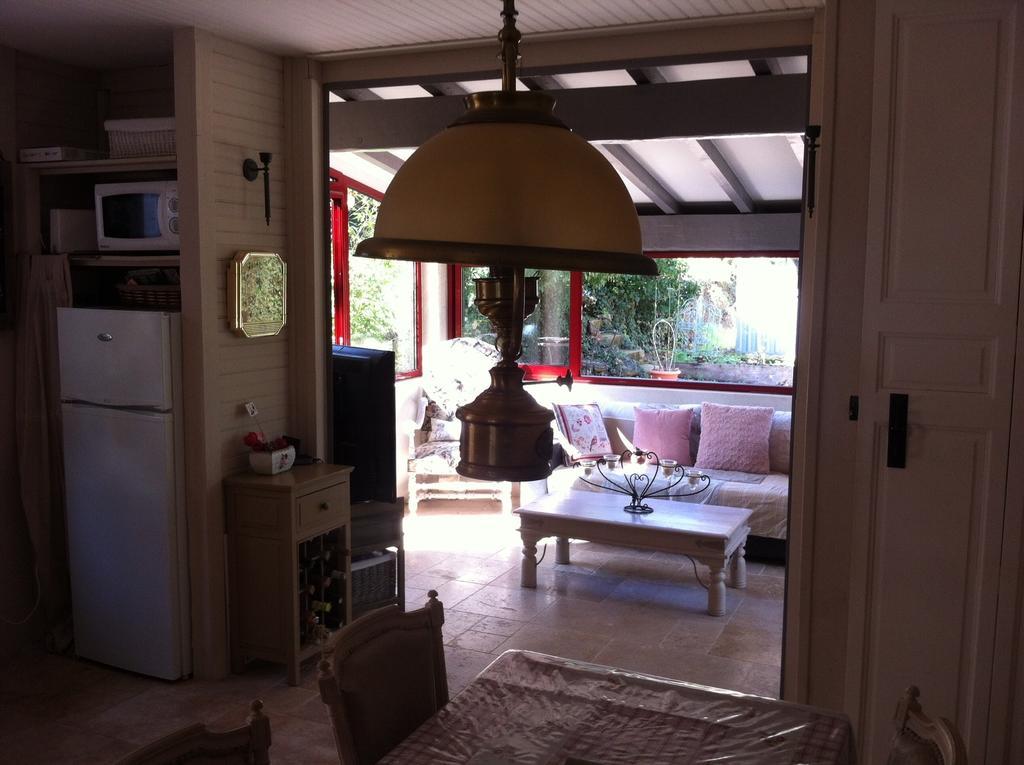 Mas De Peycavier Bed & Breakfast